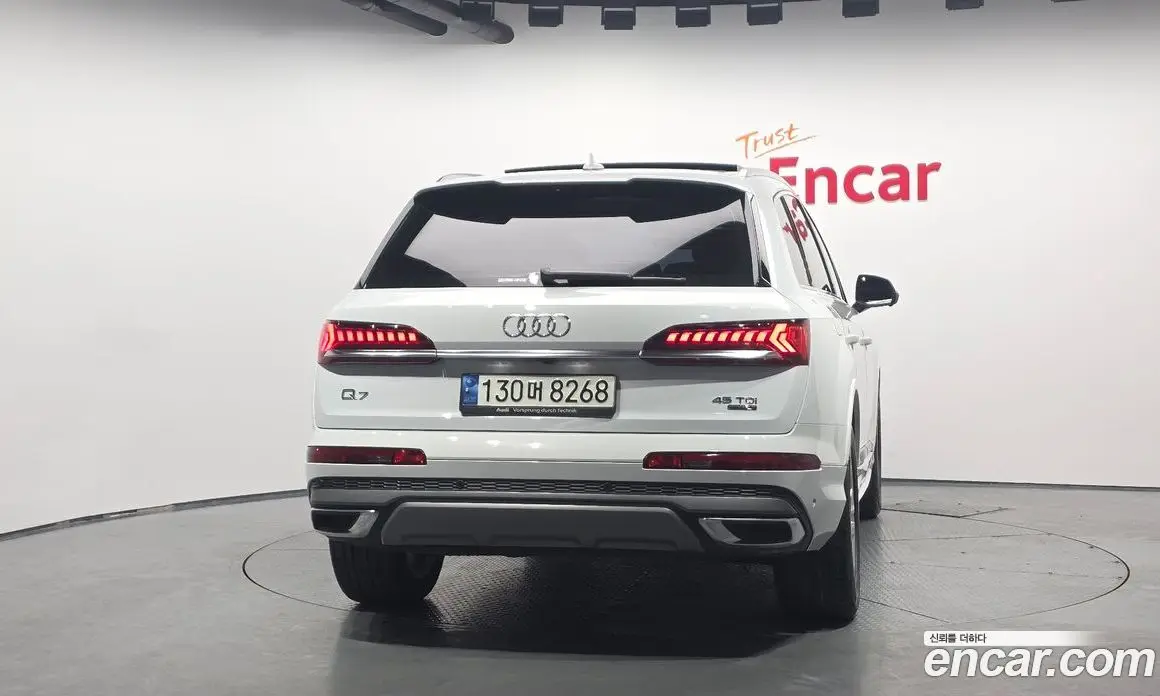 Audi Q7 2021 3.0 автомат (гидро), фото 4