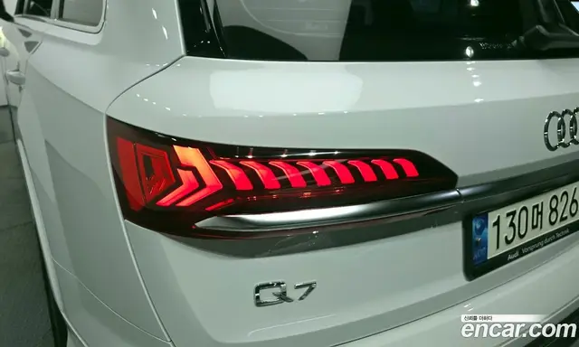 Audi Q7 2021 3.0 автомат (гидро), миниатюра 9