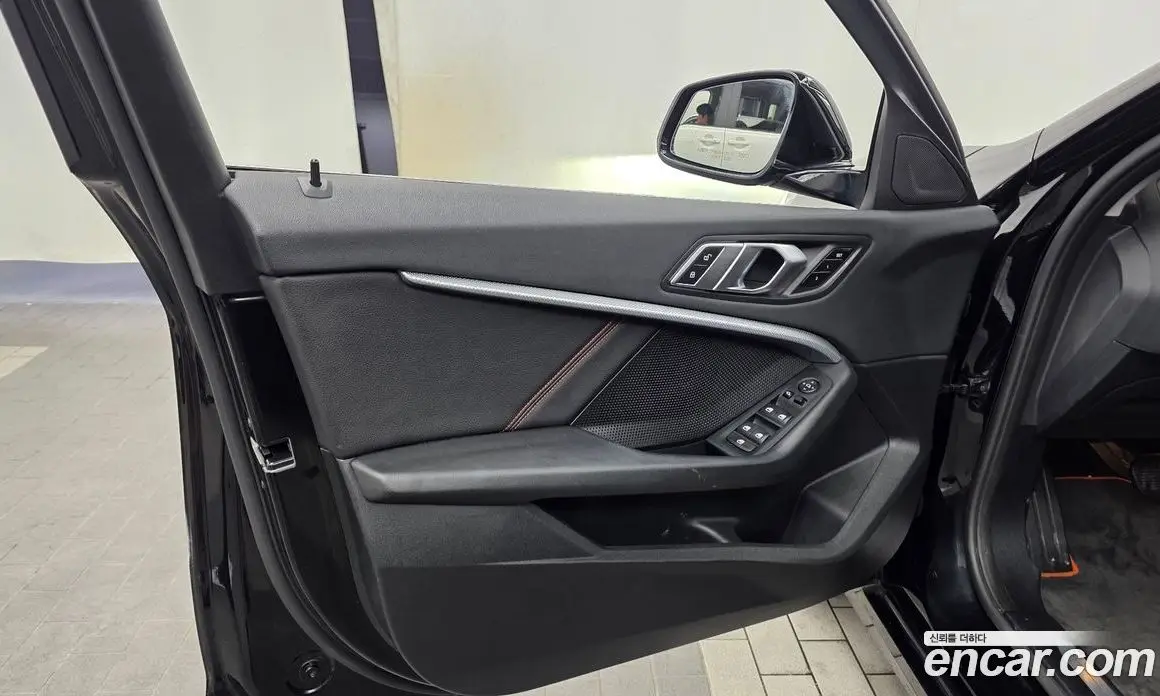 BMW 1 серия 2020 2.0 автомат (гидро), фото 14