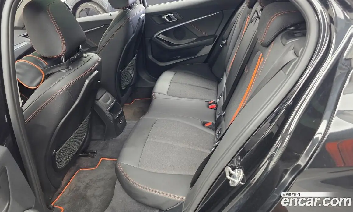 BMW 1 серия 2020 2.0 автомат (гидро), фото 16