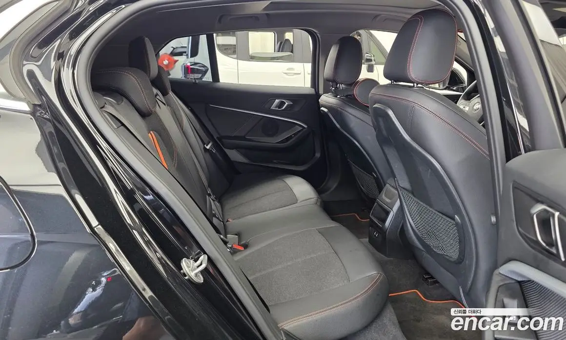 BMW 1 серия 2020 2.0 автомат (гидро), фото 18