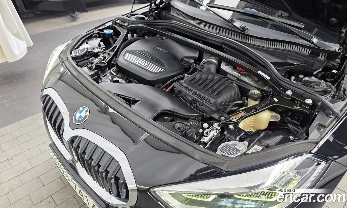 BMW 1 серия 2020 2.0 автомат (гидро), фото 6