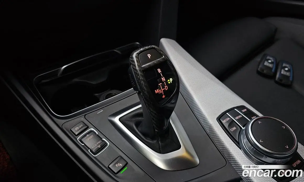 BMW 3 серия 2017 2.0 автомат (гидро), фото 12 BMW 3 серия 2017 2.0 автомат (гидро), фото 12