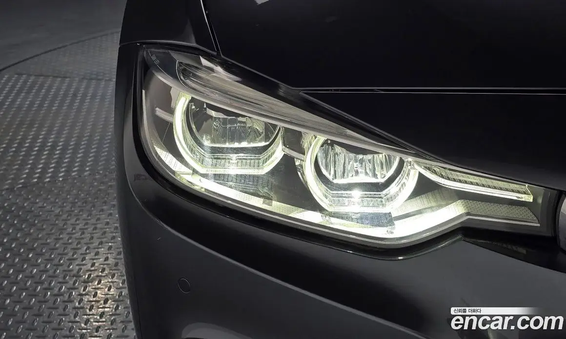 BMW 3 серия 2018 2.0 автомат (гидро), фото 8