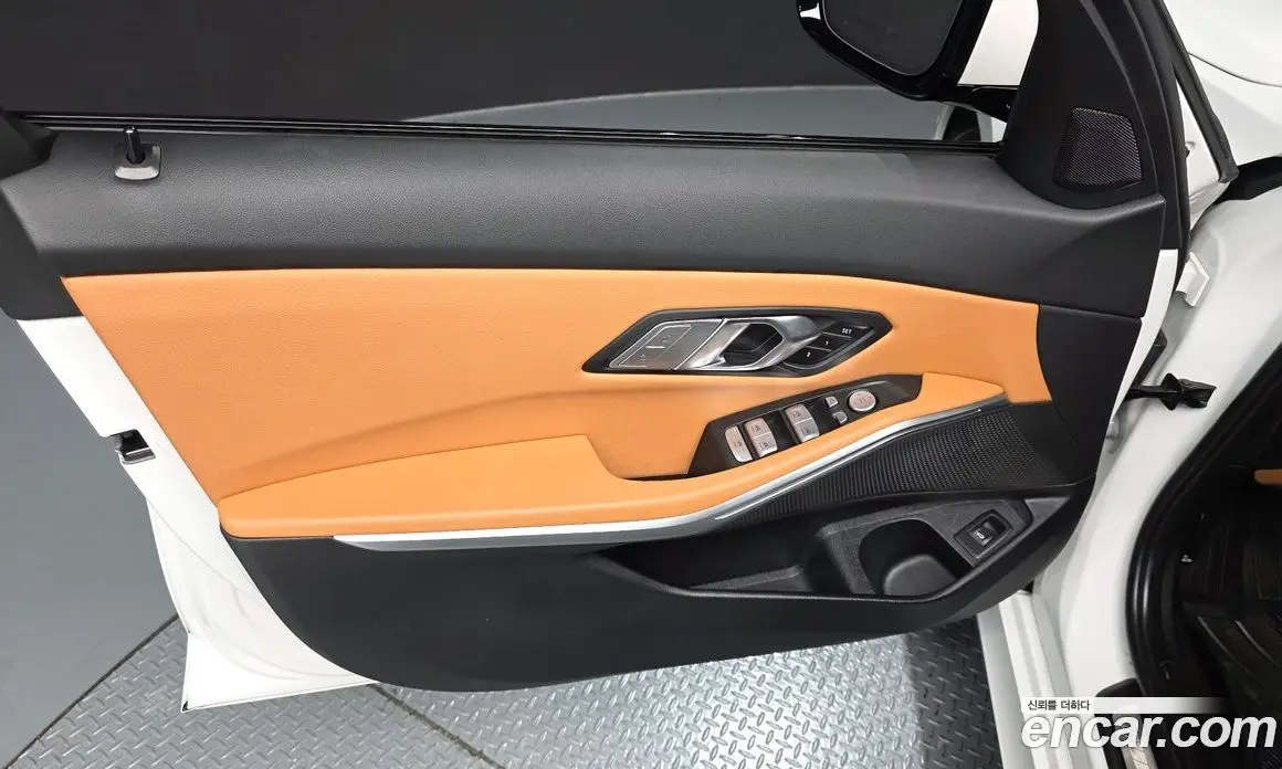 BMW 3 серия 2022 2.0 автомат (гидро), фото 14 BMW 3 серия 2022 2.0 автомат (гидро), фото 14