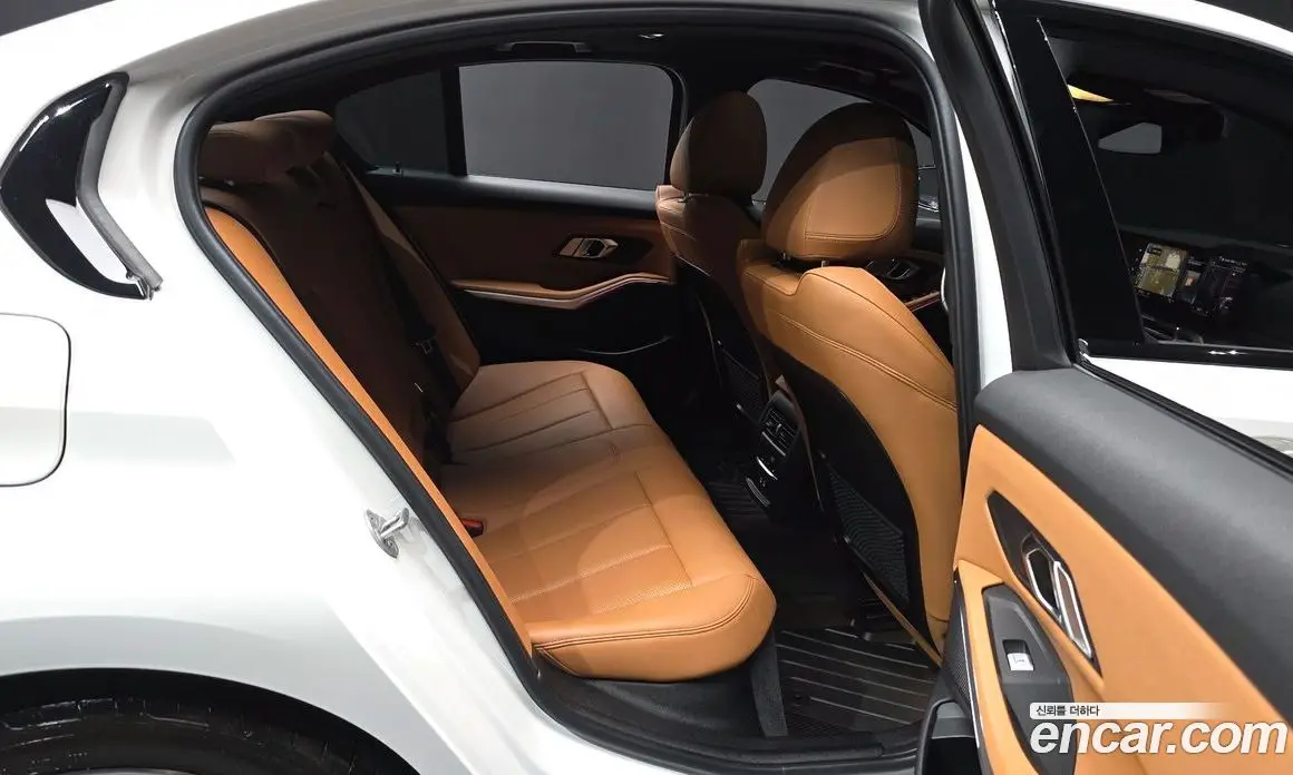 BMW 3 серия 2022 2.0 автомат (гидро), фото 18 BMW 3 серия 2022 2.0 автомат (гидро), фото 18