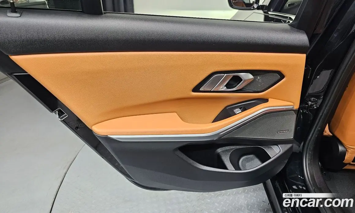 BMW 3 серия 2023 2.0 автомат (гидро), фото 15 BMW 3 серия 2023 2.0 автомат (гидро), фото 15