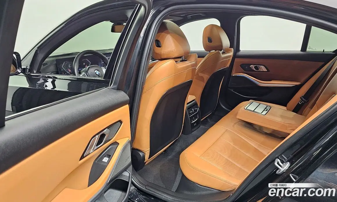 BMW 3 серия 2023 2.0 автомат (гидро), фото 16 BMW 3 серия 2023 2.0 автомат (гидро), фото 16