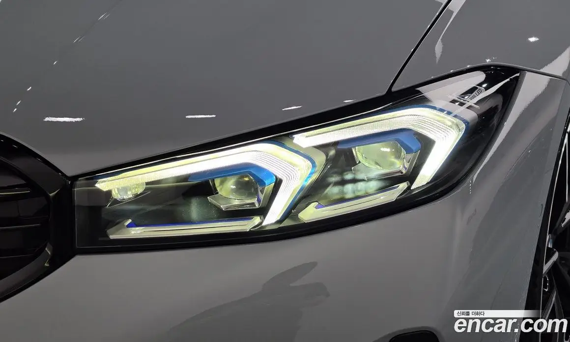 BMW 3 серия 2024 3.0 автомат (гидро), фото 8