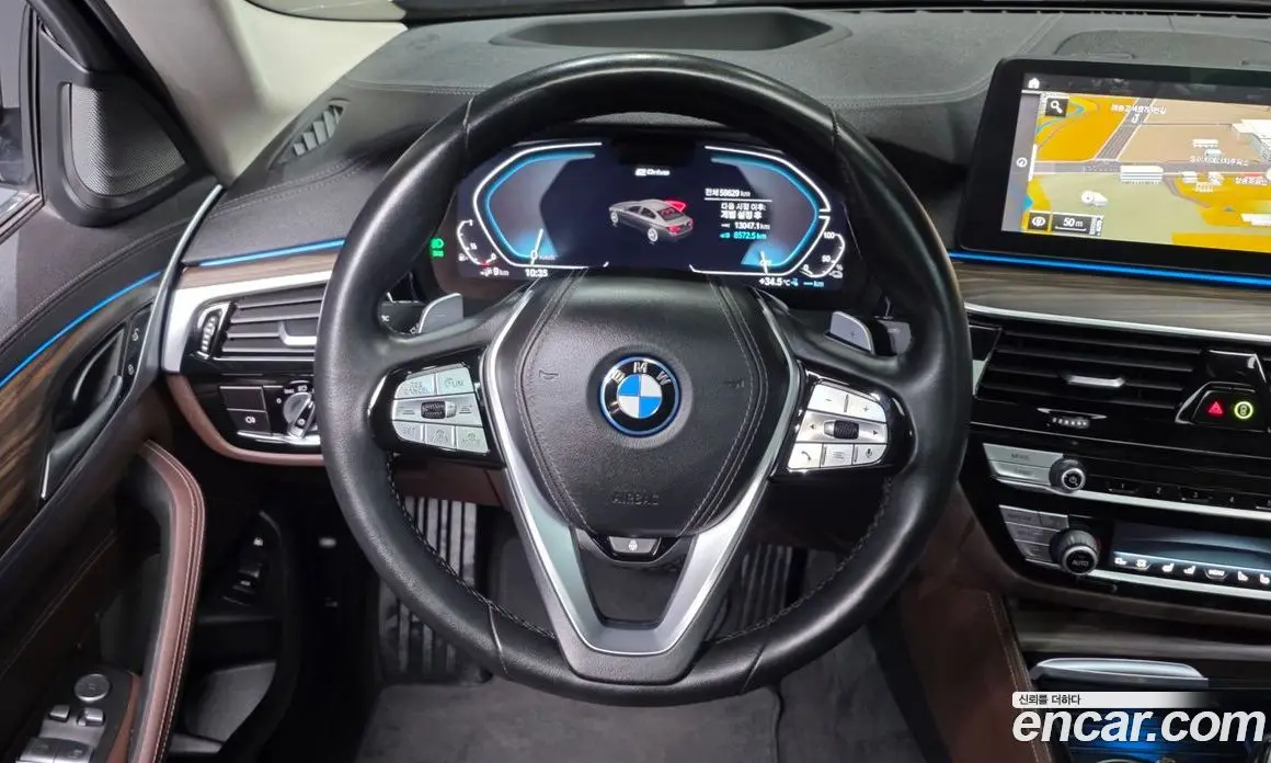 BMW 5 серия 2021 2.0 автомат (гидро), фото 19