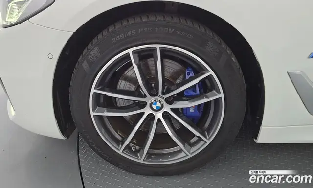 BMW 5 серия 2021 2.0 автомат (гидро), миниатюра 5 BMW 5 серия 2021 2.0 автомат (гидро), миниатюра 5