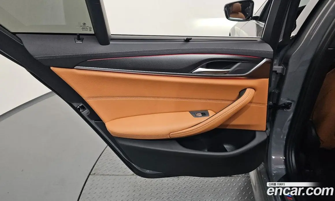 BMW 5 серия 2022 2.0 автомат (гидро), фото 15