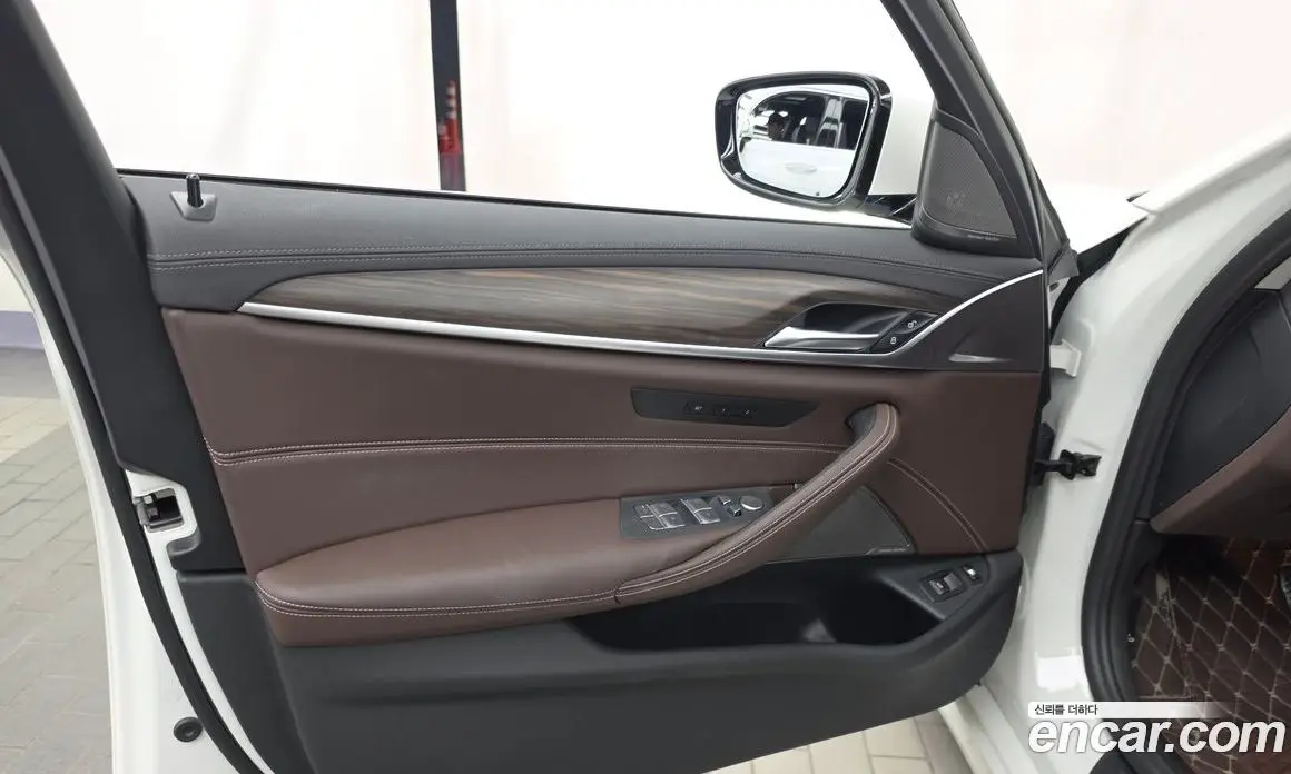 BMW 5 серия 2022 2.0 автомат (гидро), фото 14 BMW 5 серия 2022 2.0 автомат (гидро), фото 14