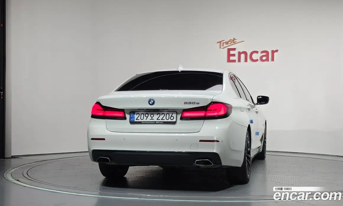 BMW 5 серия 2022 2.0 автомат (гидро), фото 4 BMW 5 серия 2022 2.0 автомат (гидро), фото 4