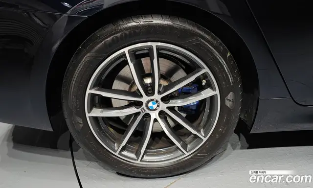 BMW 5 серия 2023 2.0 автомат (гидро), миниатюра 5 BMW 5 серия 2023 2.0 автомат (гидро), миниатюра 5