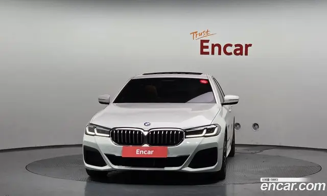 BMW 5 серия 2023 2.0 автомат (гидро), миниатюра 3