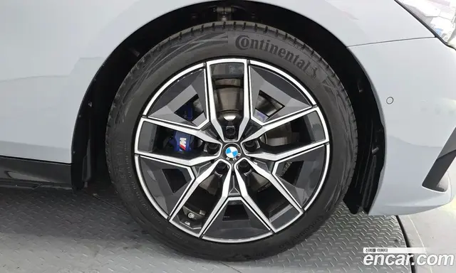 BMW 5 серия 2025 2.0 автомат (гидро), миниатюра 7