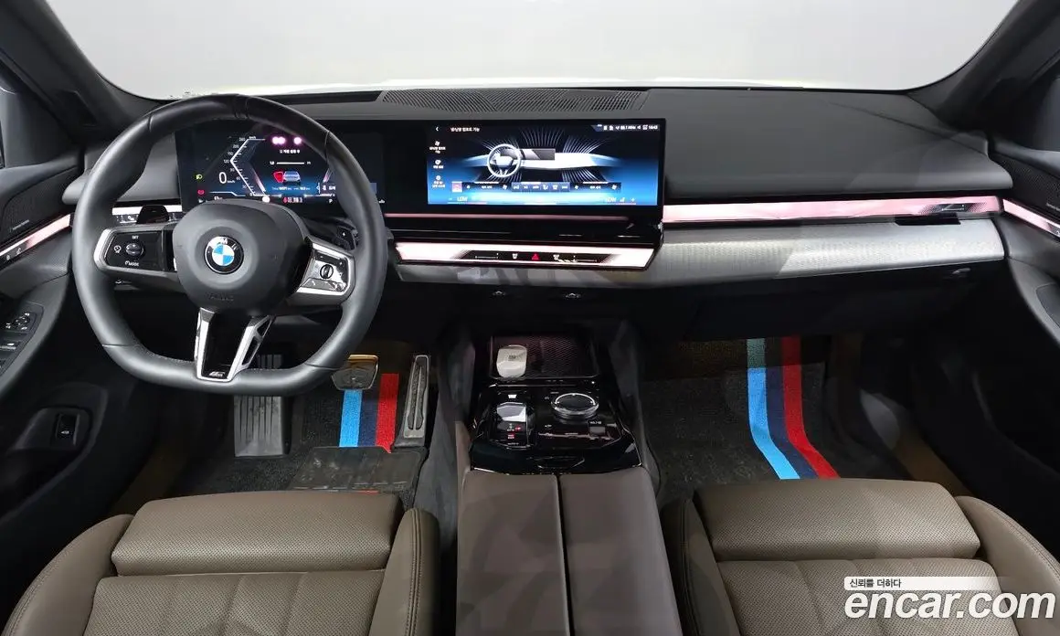 BMW 5 серия 2025 2.0 автомат (гидро), фото 10