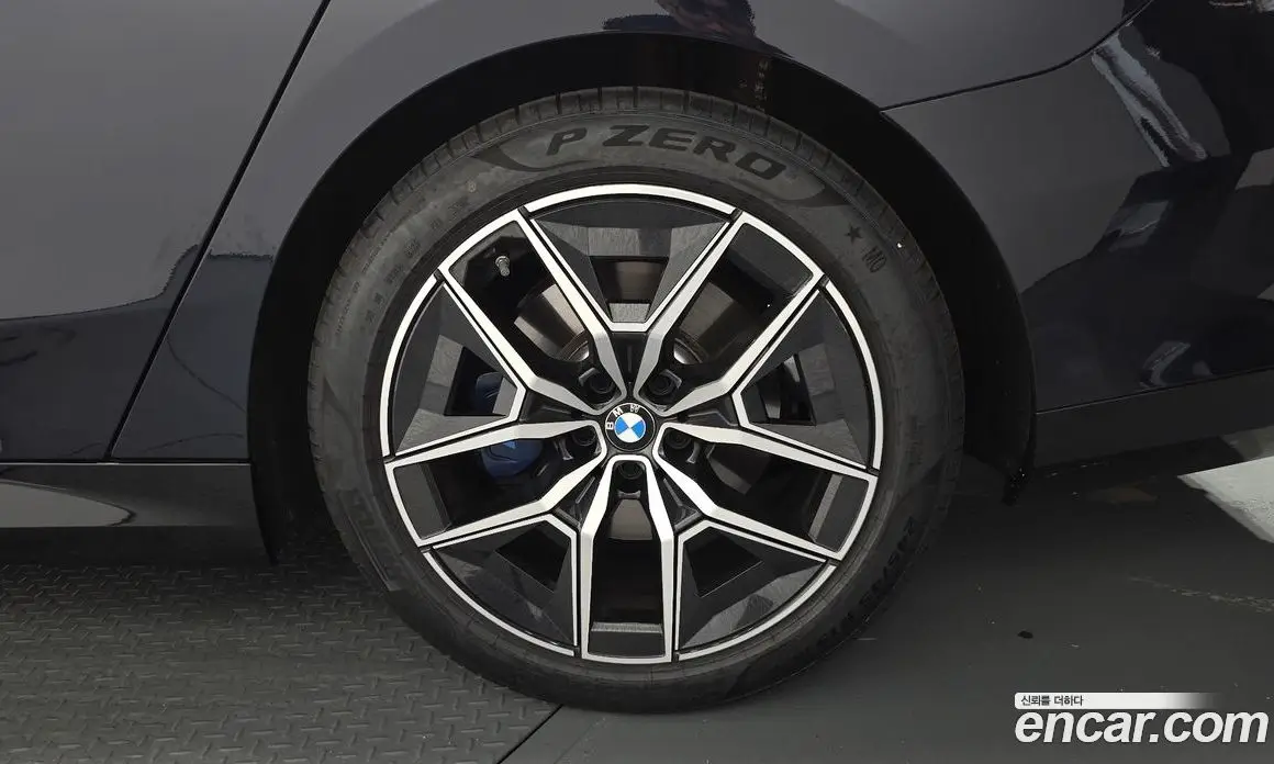 BMW 5 серия 2026 2.0 автомат (гидро), фото 7