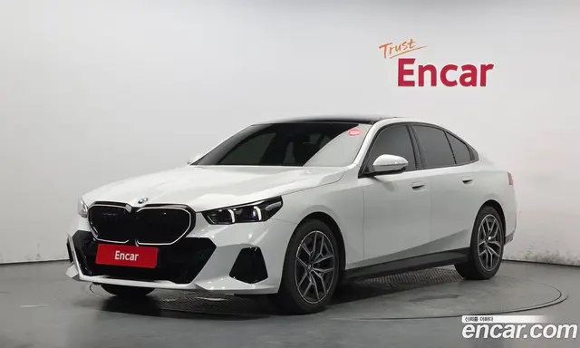 BMW 5 серия, 2026, 1 673 км