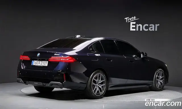 BMW 5 серия, 2026, 2 529 км