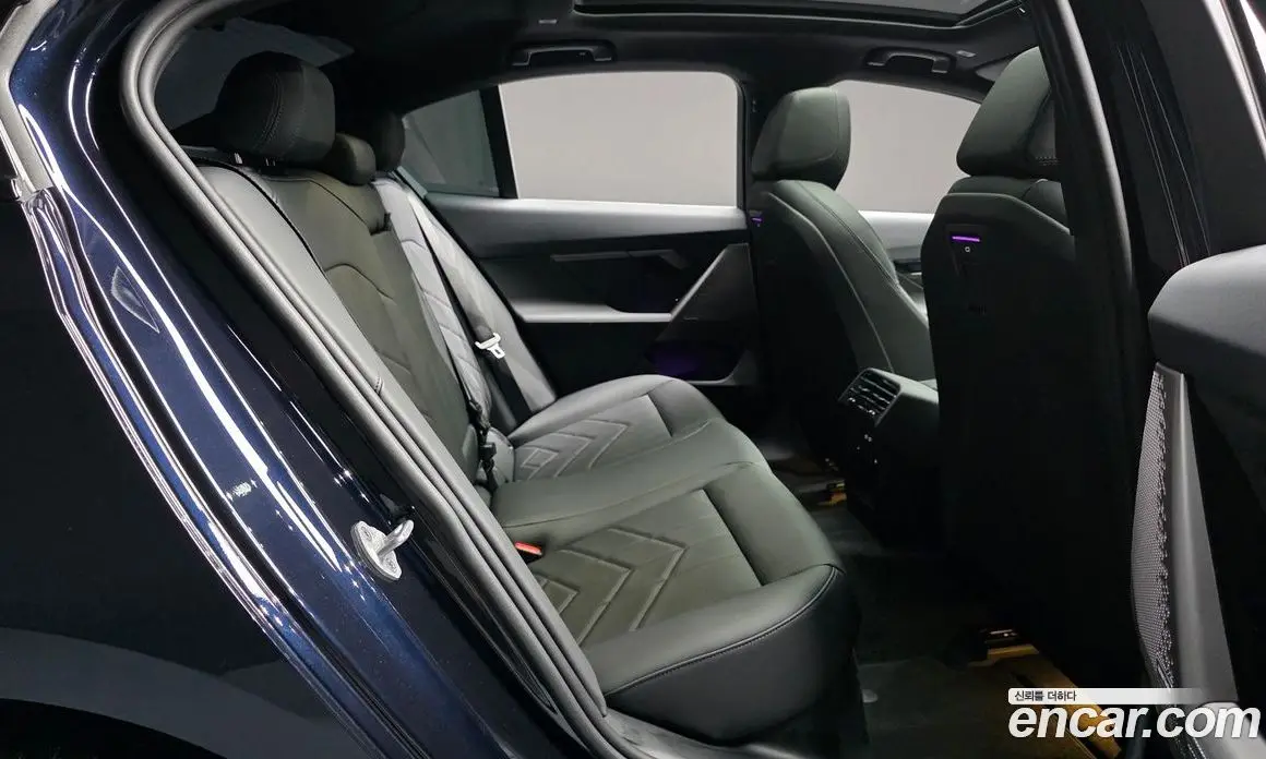 BMW 5 серия 2026 2.0 автомат (гидро), фото 16 BMW 5 серия 2026 2.0 автомат (гидро), фото 16