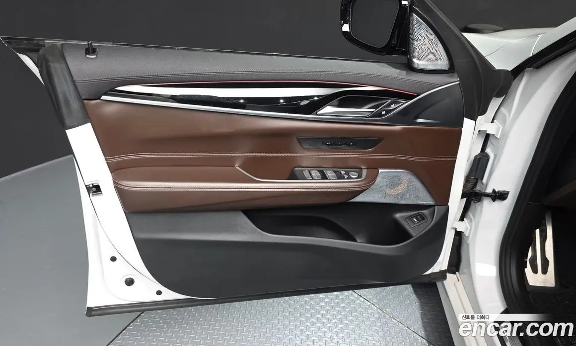 BMW 6 серия 2021 2.0 автомат (гидро), фото 14