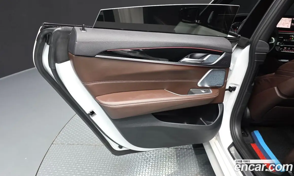 BMW 6 серия 2021 2.0 автомат (гидро), фото 15