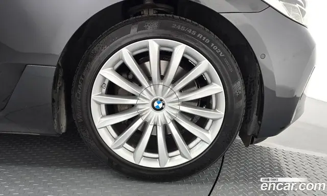 BMW 6 серия 2022 2.0 автомат (гидро), миниатюра 7 BMW 6 серия 2022 2.0 автомат (гидро), миниатюра 7