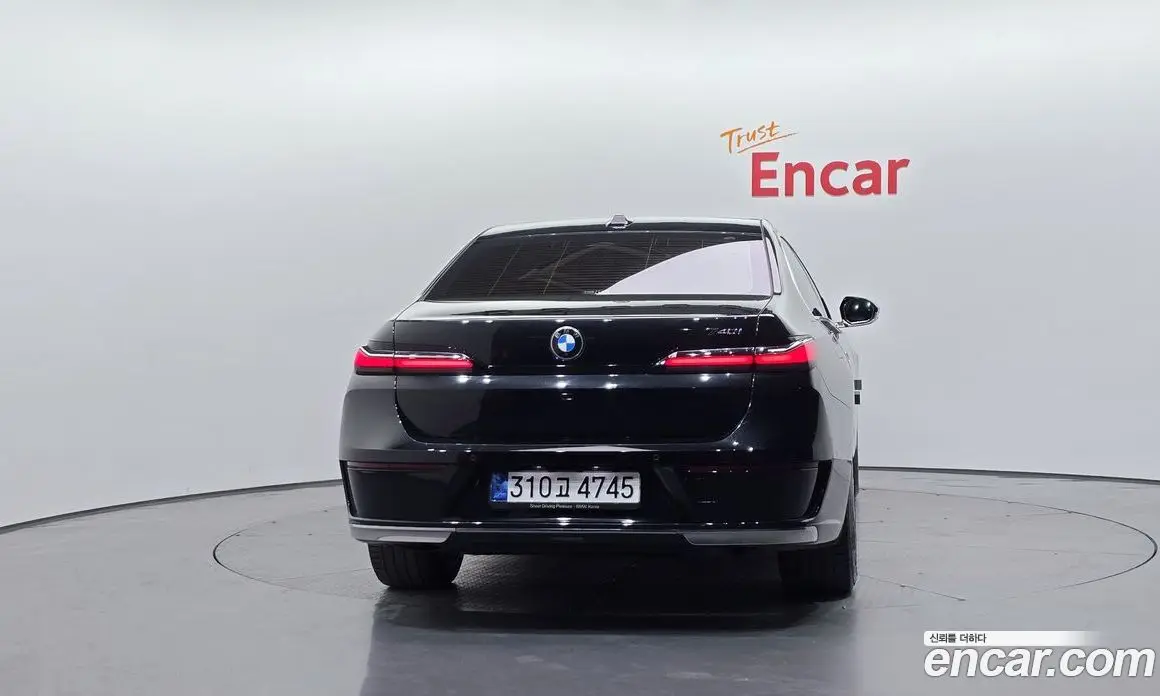 BMW 7 серия 2022 3.0 автомат (гидро), фото 4