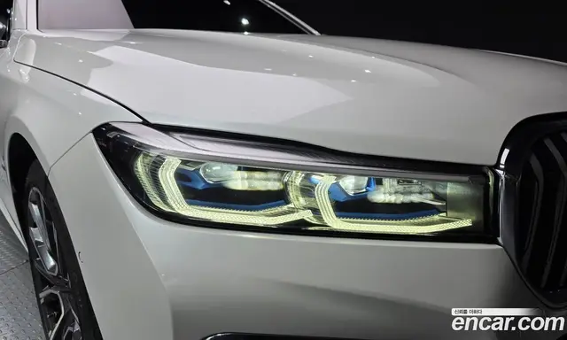 BMW 7 серия 2022 3.0 автомат (гидро), миниатюра 8