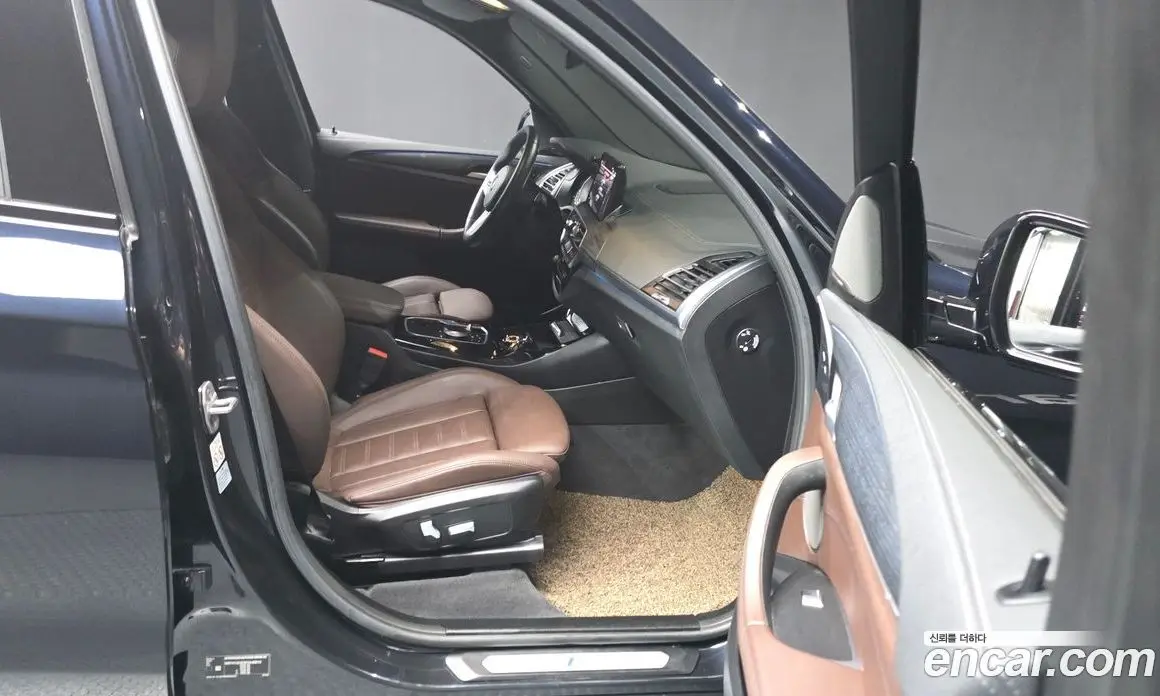 BMW iX3 2023 0.2 автомат (гидро), фото 17