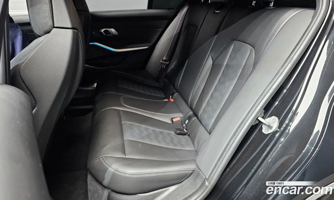 BMW M3 2025 3.0 автомат (гидро), фото 17 BMW M3 2025 3.0 автомат (гидро), фото 17