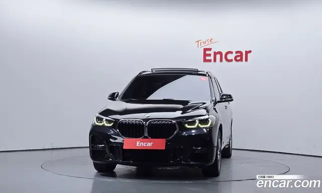 BMW X1 2020 2.0 автомат (гидро), миниатюра 3 BMW X1 2020 2.0 автомат (гидро), миниатюра 3