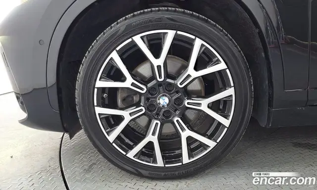 BMW X1 2021 2.0 автомат (гидро), миниатюра 5