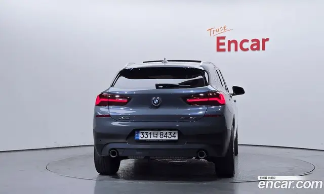 BMW X2 2021 2.0 автомат (гидро), миниатюра 4