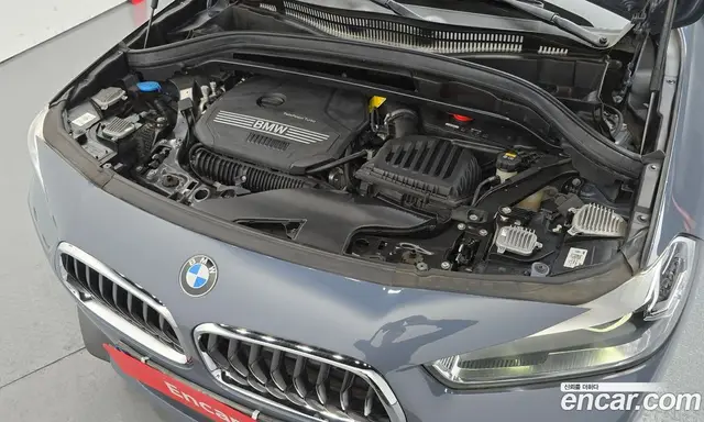 BMW X2 2021 2.0 автомат (гидро), миниатюра 6