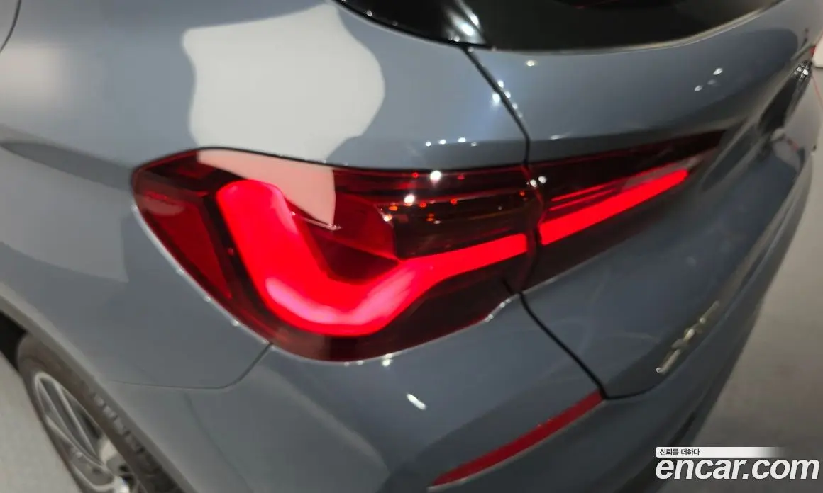 BMW X2 2021 2.0 автомат (гидро), фото 9