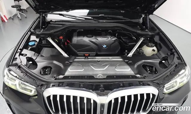 BMW X3 2023 2.0 автомат (гидро), миниатюра 6