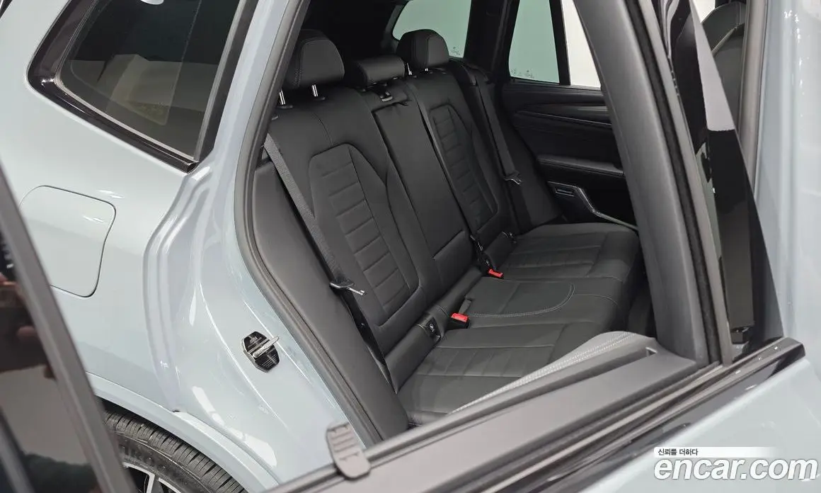 BMW X3 2024 2.0 автомат (гидро), фото 17