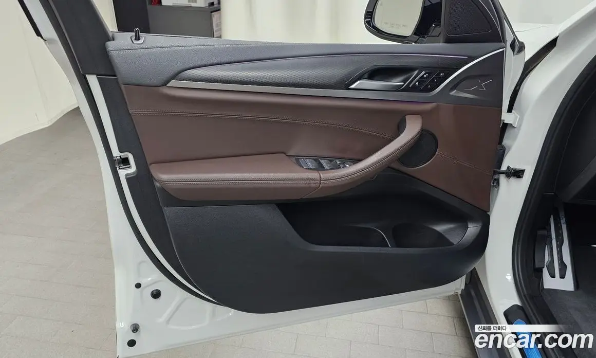 BMW X4 2021 2.0 автомат (гидро), фото 13