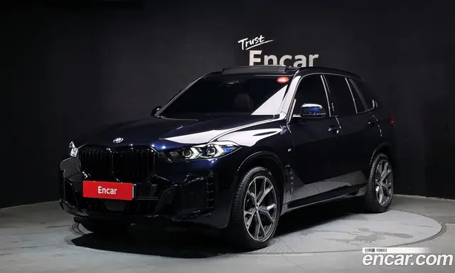 BMW X5, 2025, 7 681 км
