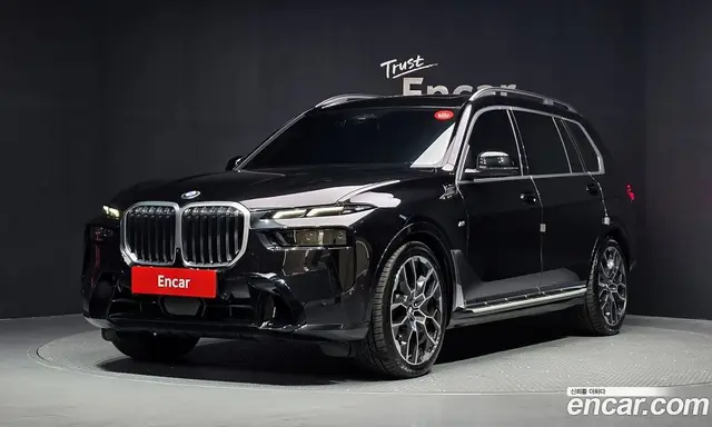 BMW X7, 2023, 36 739 км