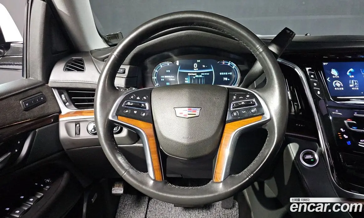Cadillac Escalade 2020 6.2 автомат (гидро), фото 17 Cadillac Escalade 2020 6.2 автомат (гидро), фото 17