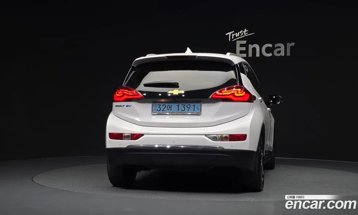 Chevrolet Bolt EV 2018 0.2 автомат (гидро), фото 4 Chevrolet Bolt EV 2018 0.2 автомат (гидро), фото 4