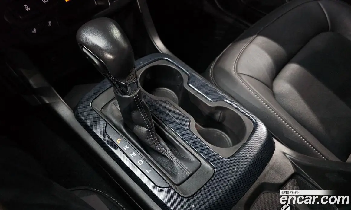 Chevrolet Colorado 2022 3.6 автомат (гидро), фото 12