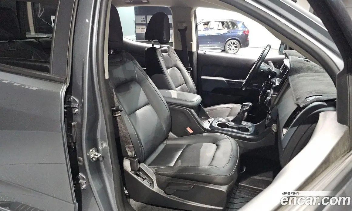 Chevrolet Colorado 2022 3.6 автомат (гидро), фото 18