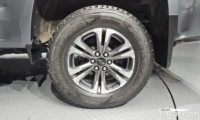 Chevrolet Colorado 2022 3.6 автомат (гидро), миниатюра 7