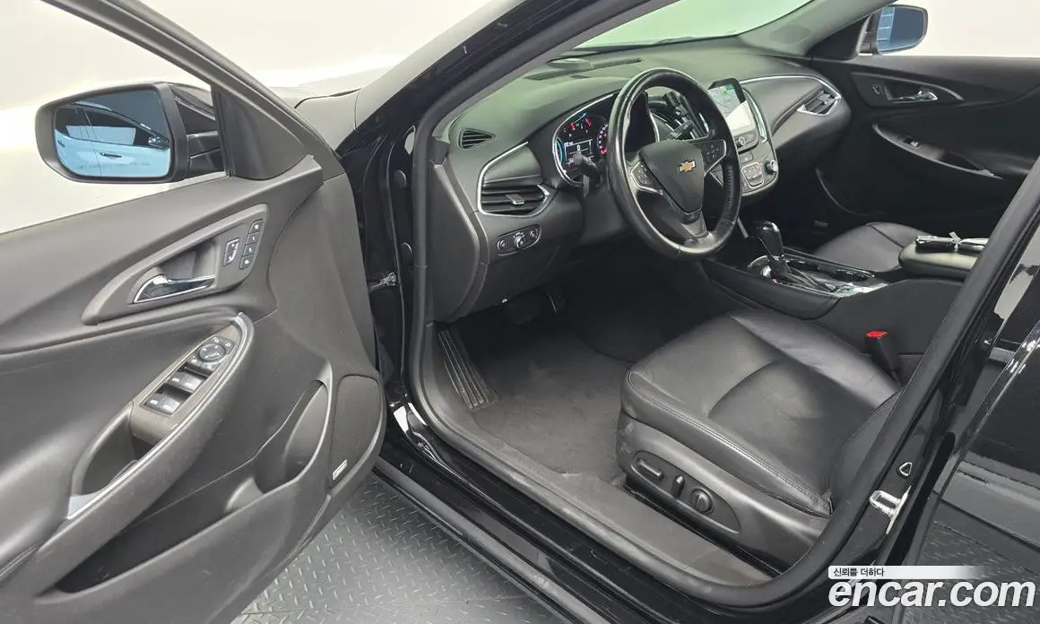 Chevrolet Malibu 2017 2.0 автомат (гидро), фото 13 Chevrolet Malibu 2017 2.0 автомат (гидро), фото 13
