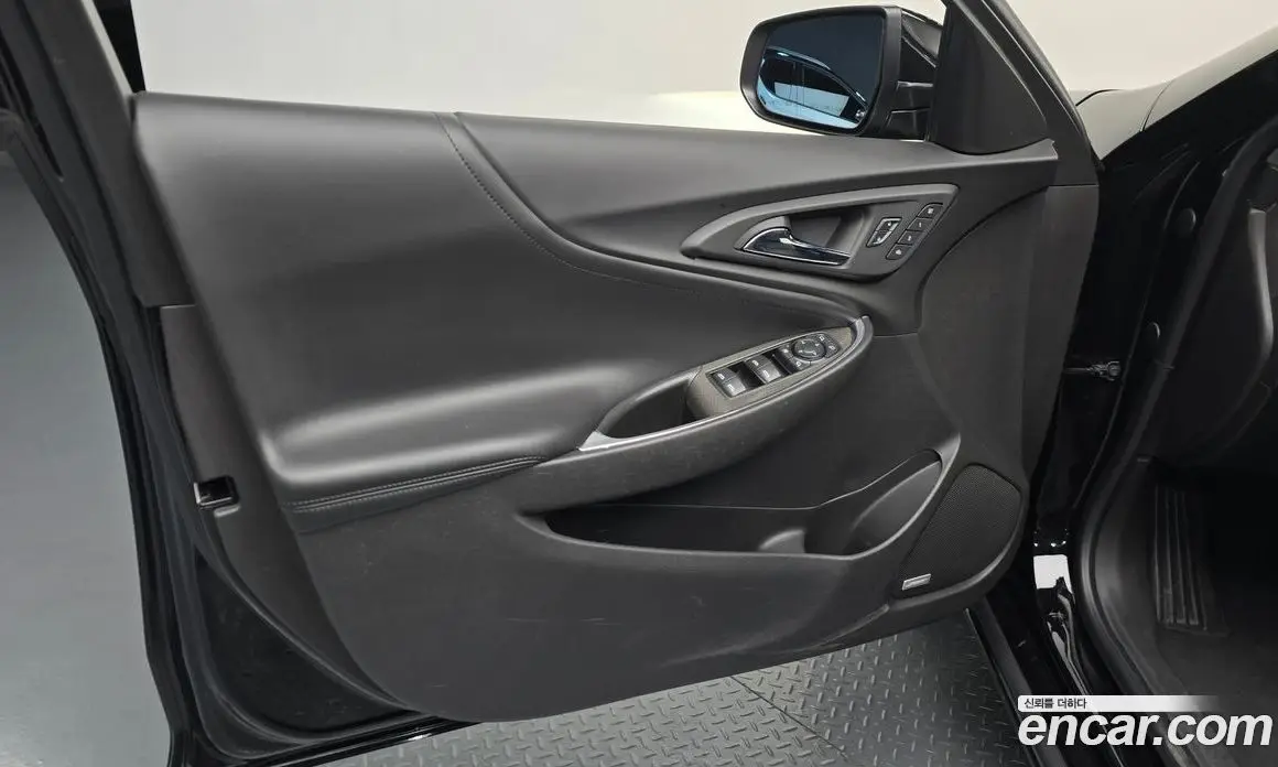 Chevrolet Malibu 2017 2.0 автомат (гидро), фото 14 Chevrolet Malibu 2017 2.0 автомат (гидро), фото 14